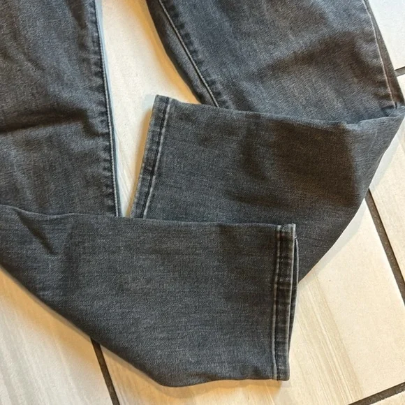 Womens Black Levi's Boyfriend Ankle Size 29 - Picture 3 of 5